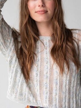 NATURAL LIFE Boho Pale Blue and Gray Shimmer Open Knit Pullover Crop Sweater L